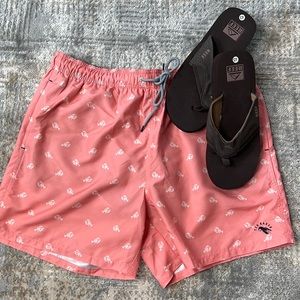 48. NWT TED BAKER OF LONDON MEN'S SWIM TRUNKS